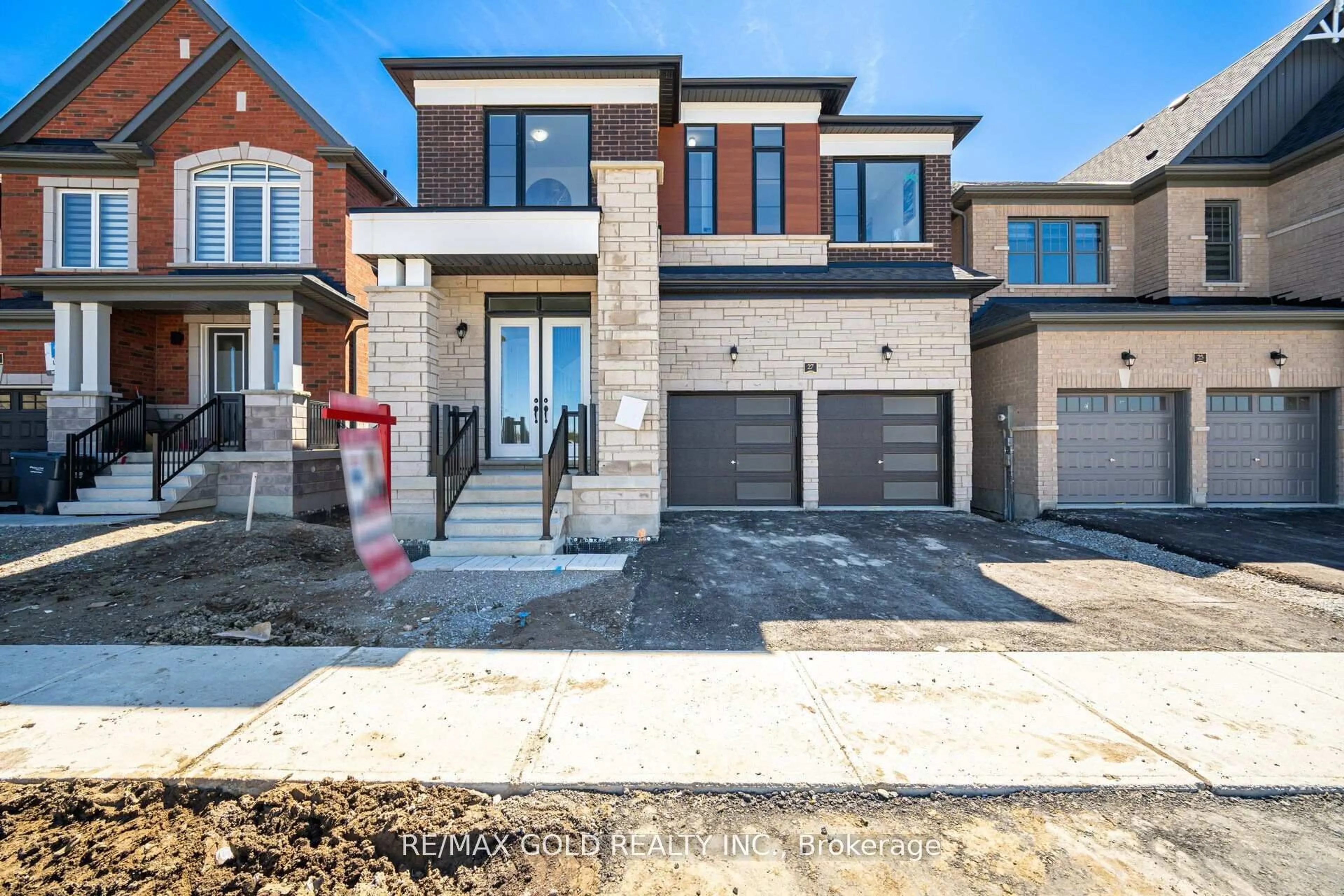 Home with brick exterior material, street for 27 Lippa Dr, Caledon Ontario L7C 4M3