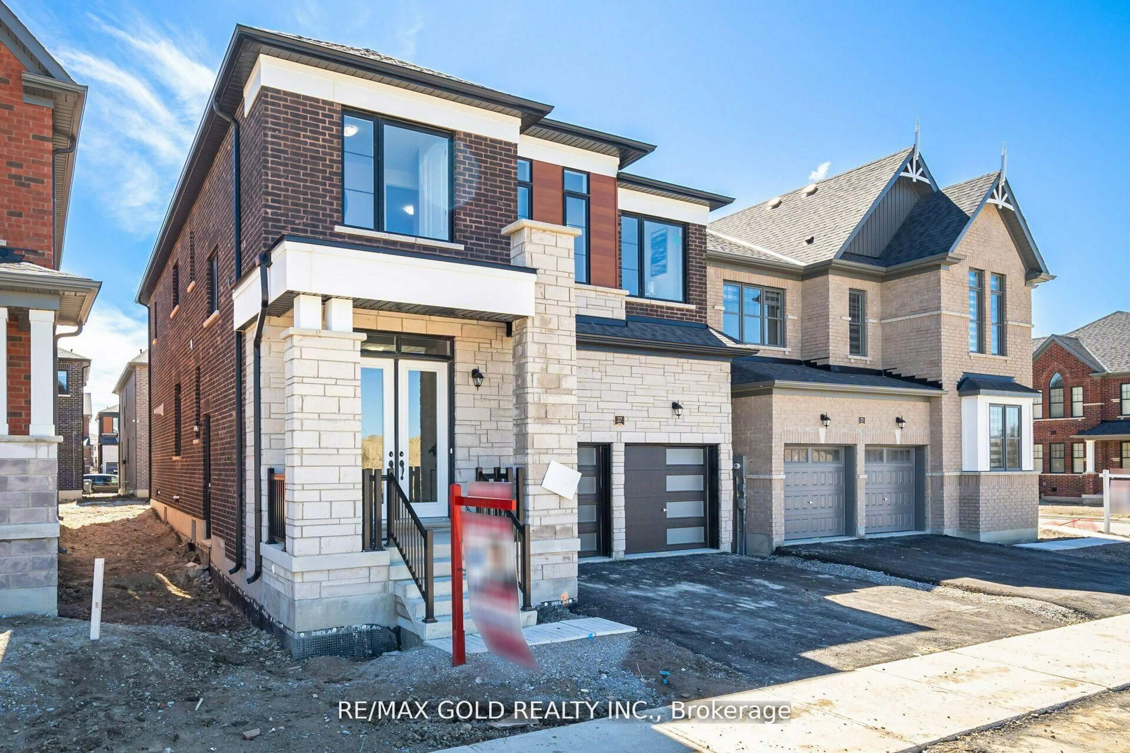 Home with brick exterior material, street for 27 Lippa Dr, Caledon Ontario L7C 4M3