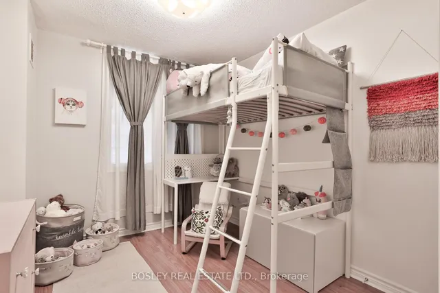 Additional property image - 1250 Mississauga Valley Blvd Unit 4