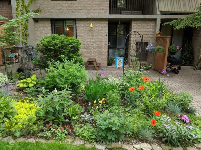 Additional property image - 1250 Mississauga Valley Blvd Unit 4