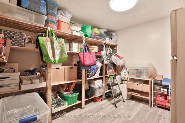 Additional property image - 1250 Mississauga Valley Blvd Unit 4
