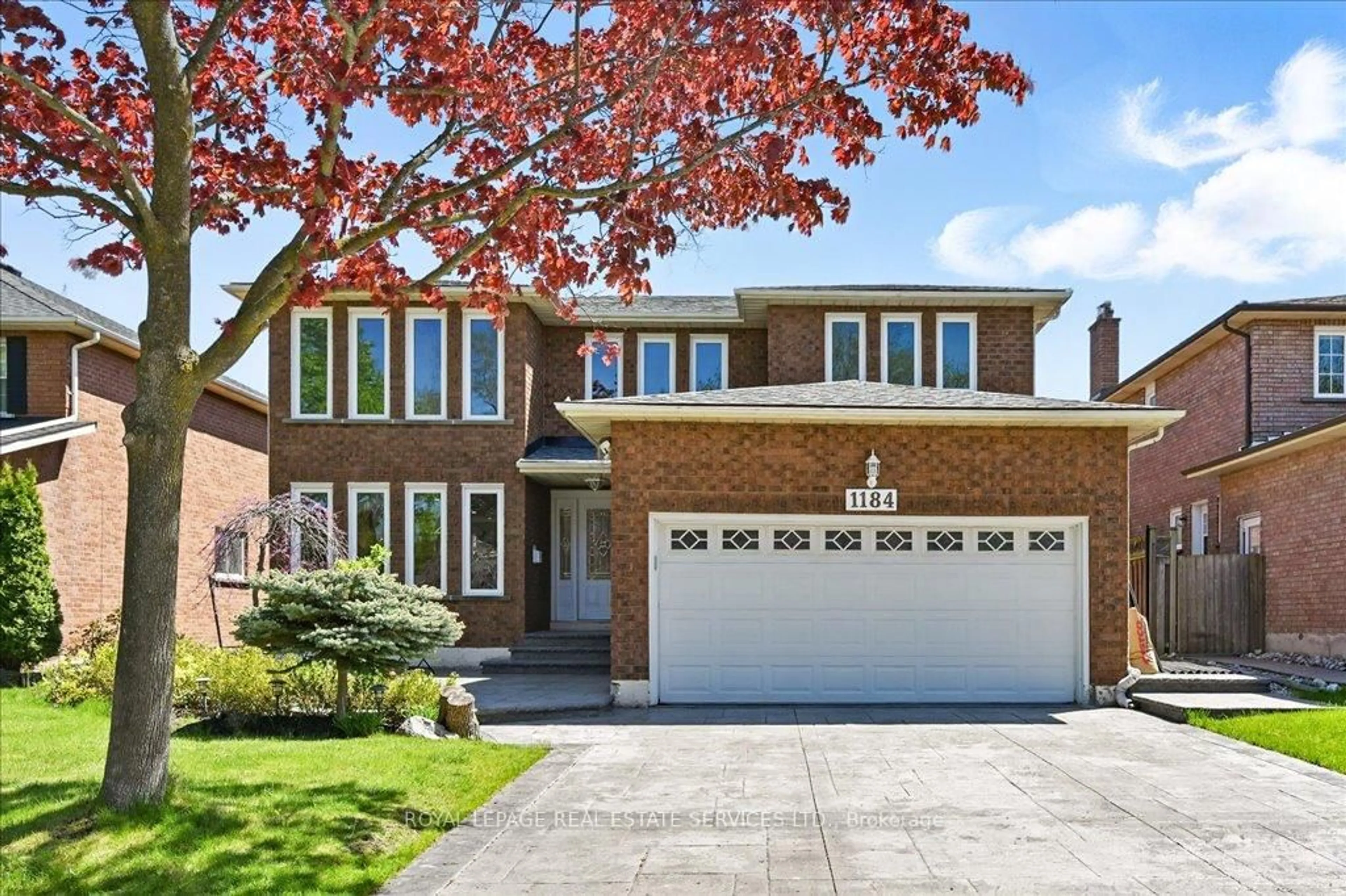 Home with brick exterior material, street for 1184 Rushbrooke Dr, Oakville Ontario L6M 1H7