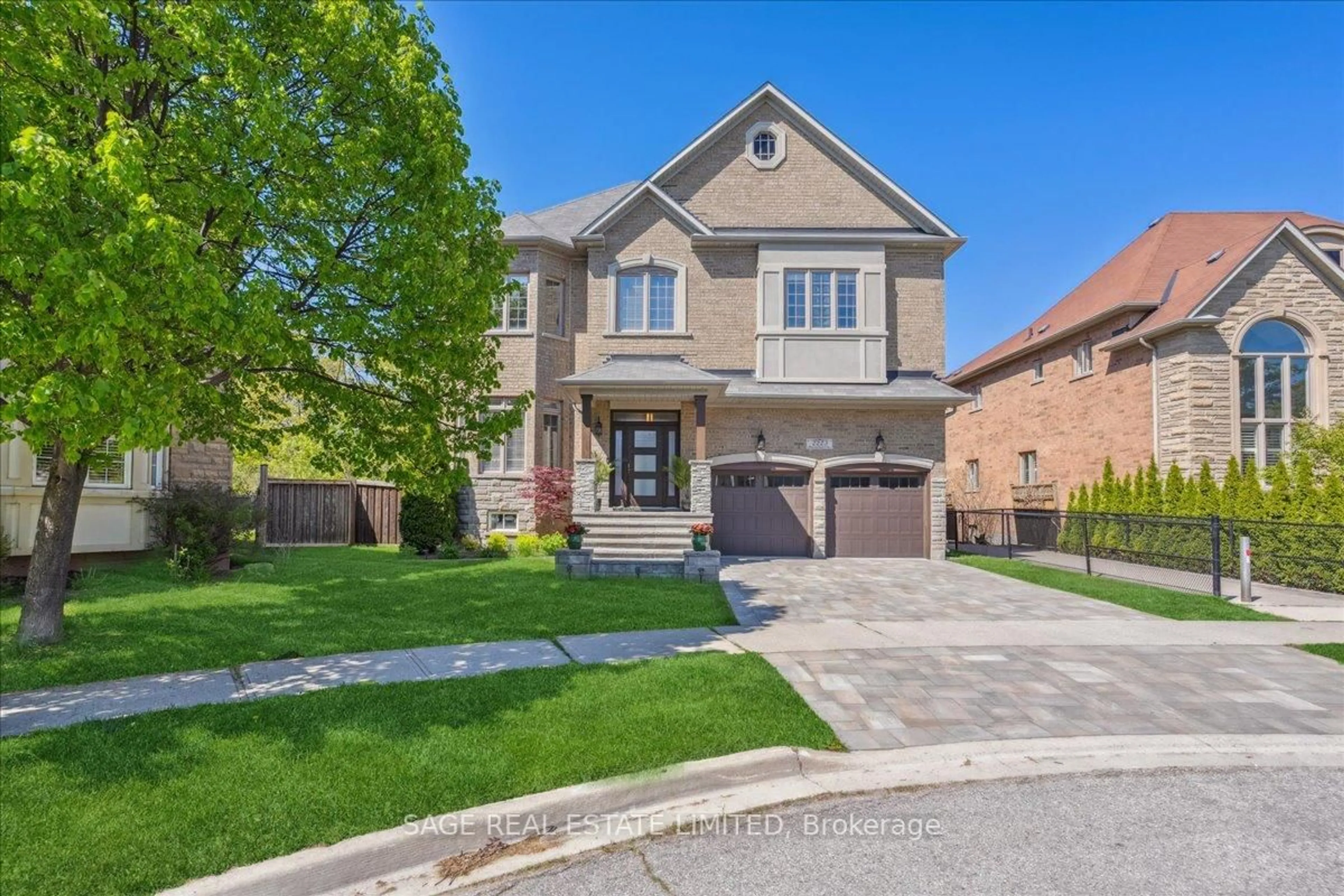 Home with brick exterior material, street for 2223 Devonshire Cres, Oakville Ontario L6M 4T5