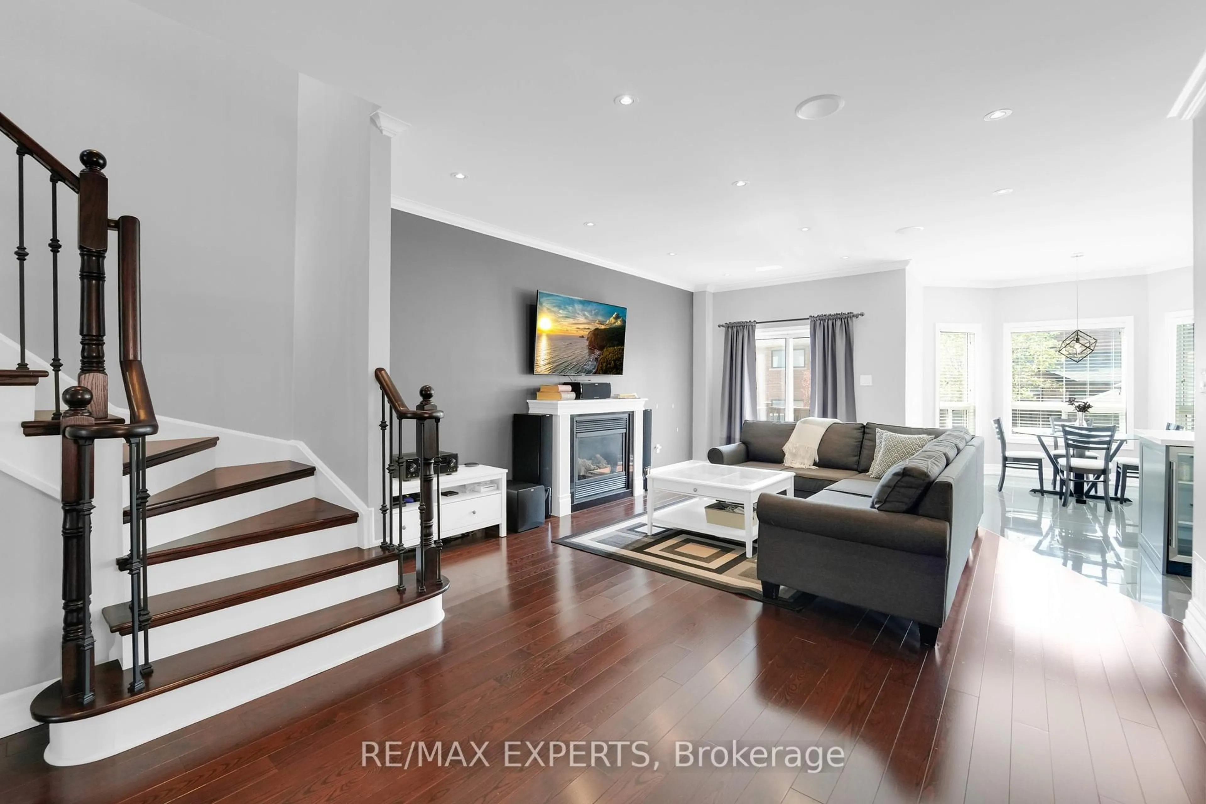 Living room with furniture, unknown for 57 Gray Park Dr, Caledon Ontario L7E 2N8