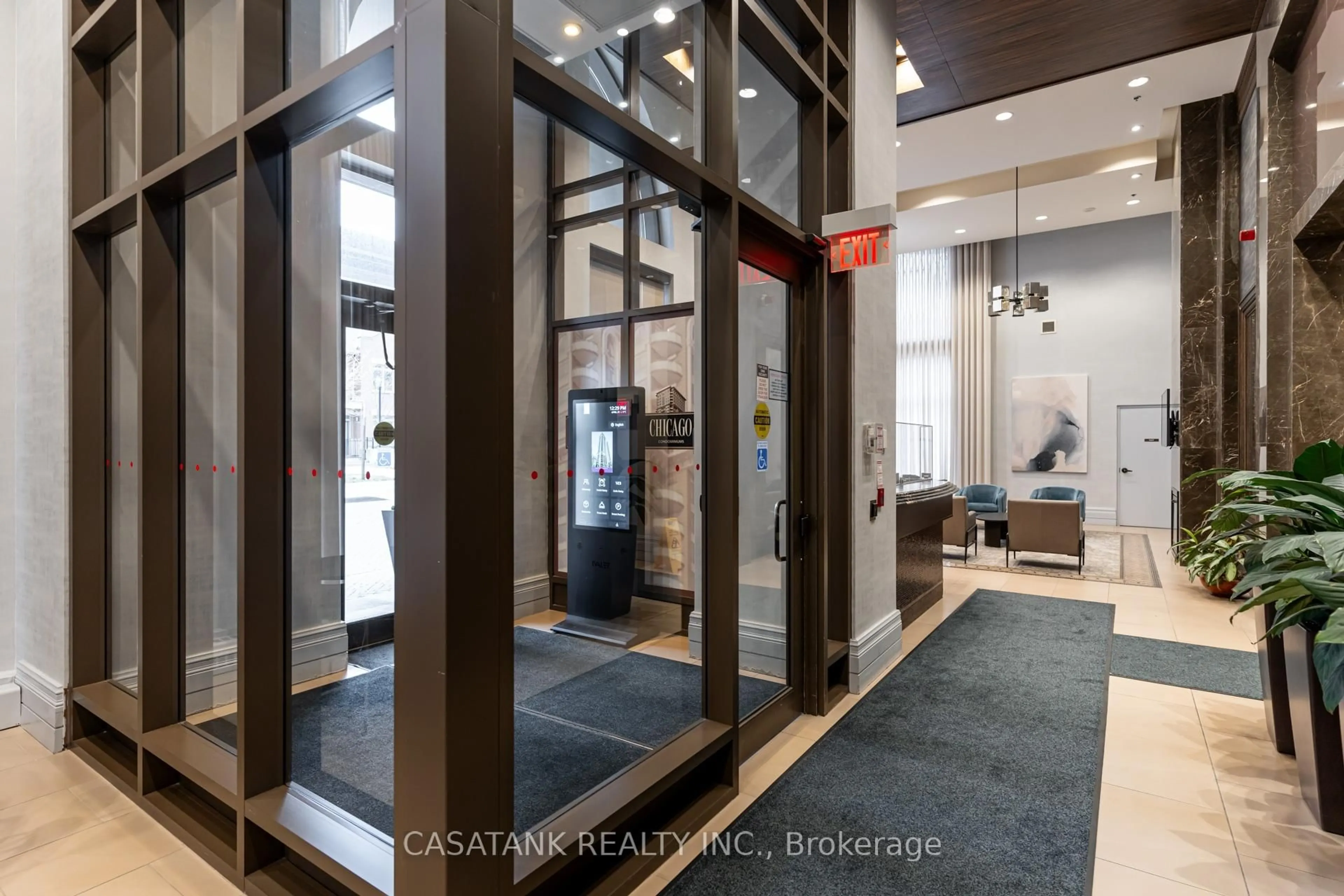 Indoor foyer for 385 Prince Of Wales Dr #707, Mississauga Ontario L5B 0C6