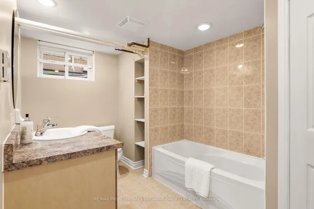 Additional property image - 42 Coe Hill Dr
