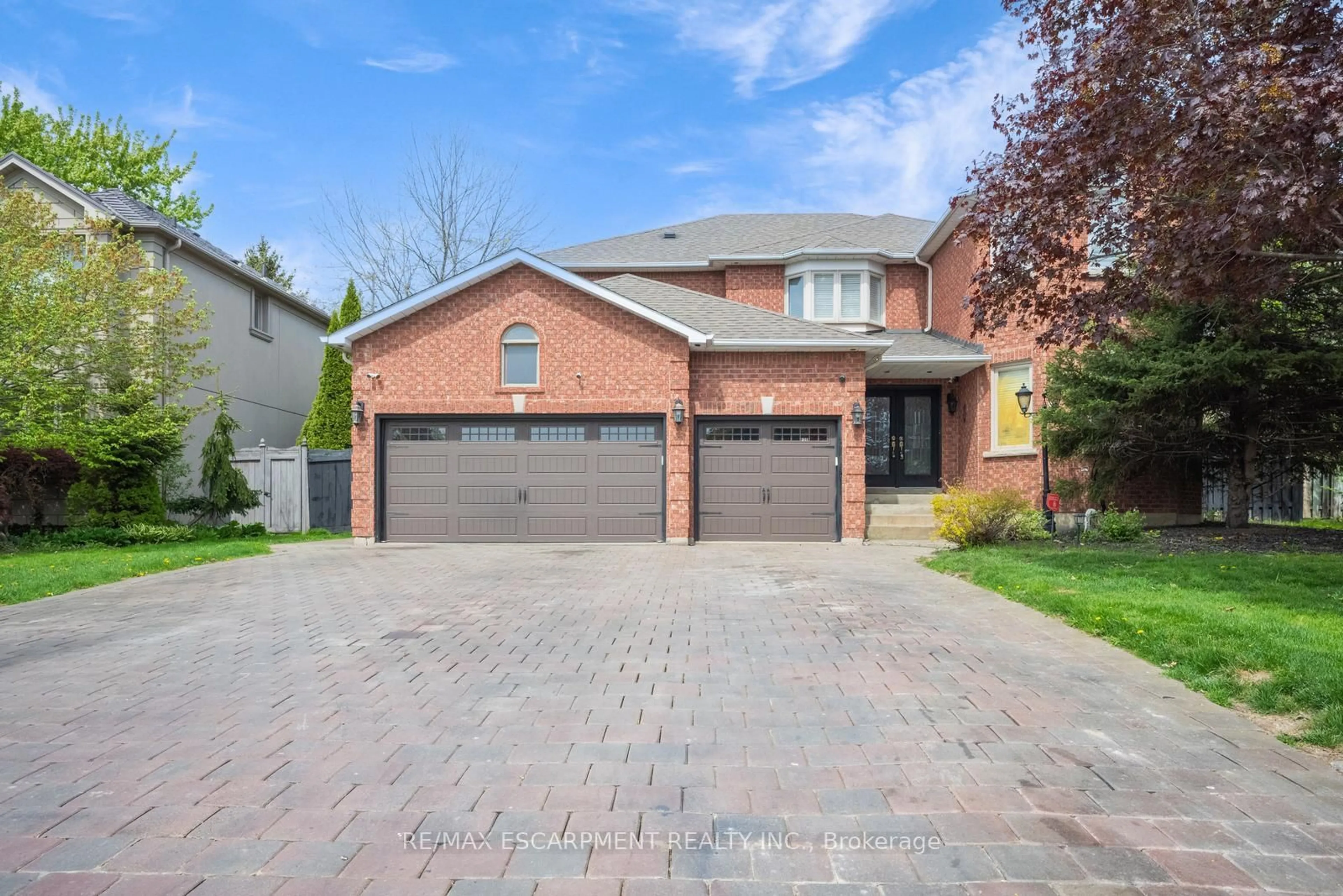 Home with brick exterior material, street for 2031 Eckland Crt, Mississauga Ontario L5L 5W5