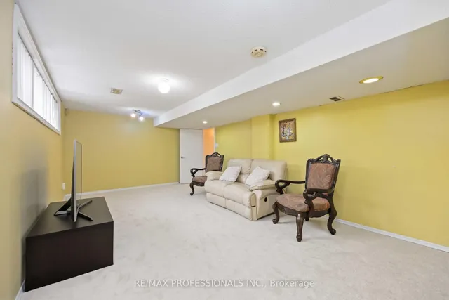 Additional image 12 of 2 Coolhurst Dr