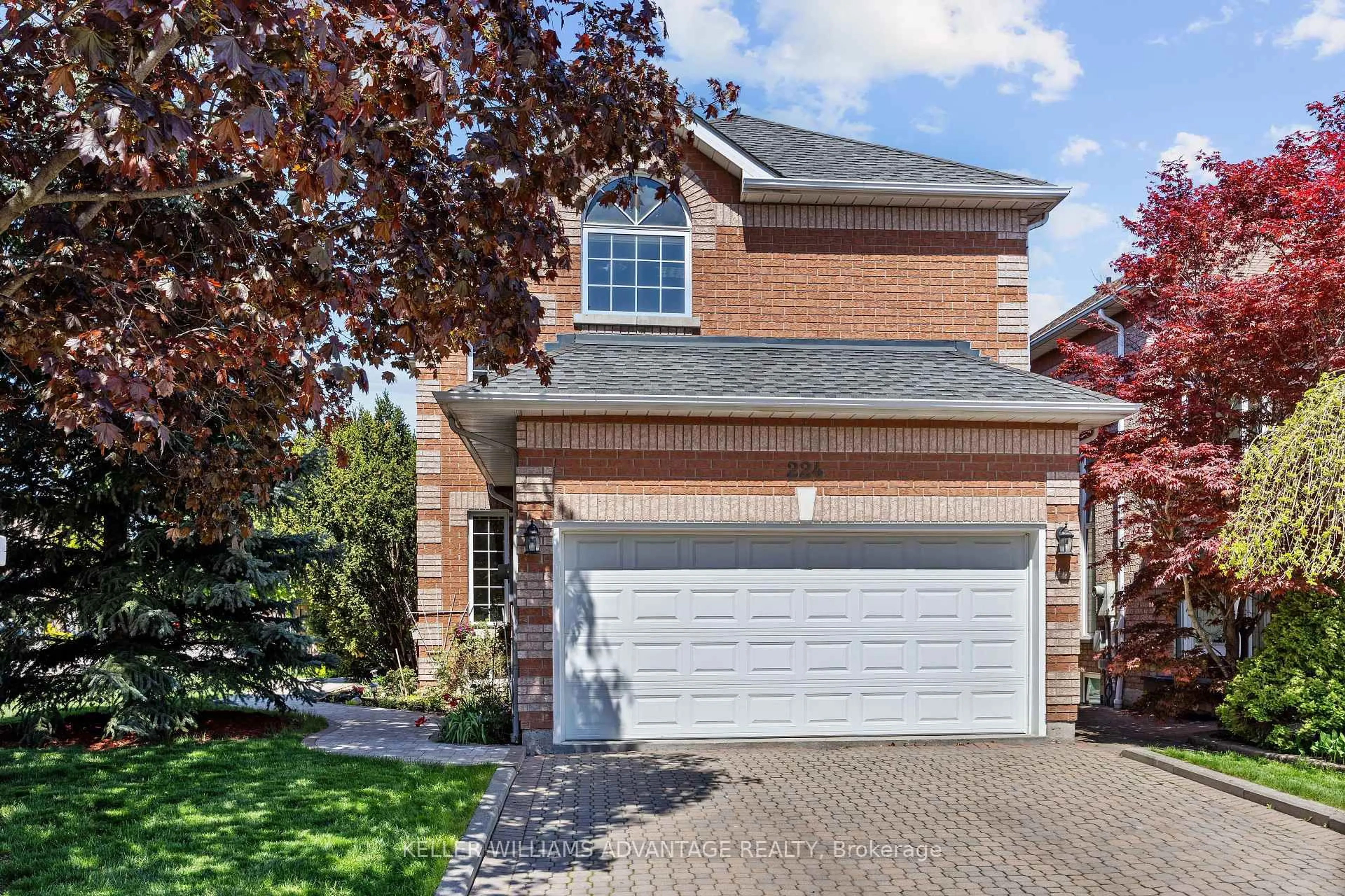 Home with brick exterior material, street for 224 Cossack Crt, Mississauga Ontario L5B 4C2