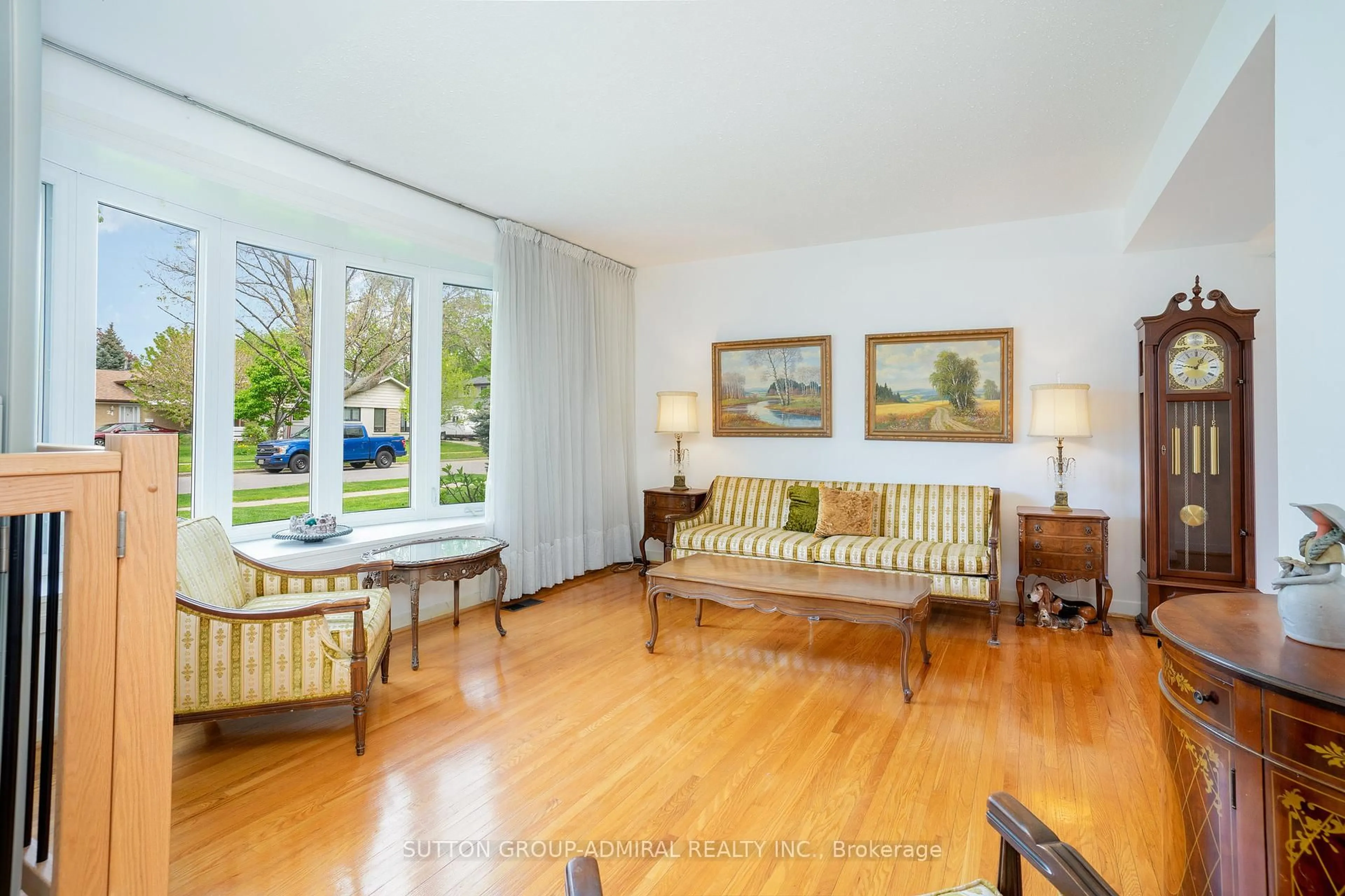 Living room with furniture, unknown for 43 Vanderbrent Cres, Toronto Ontario M9R 3W9