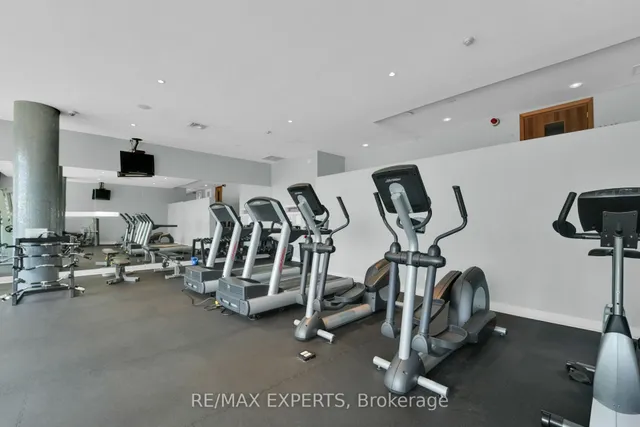 Additional property image - 1050 The Queensway N/A Unit 516