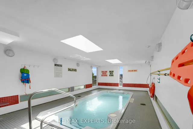 Additional property image - 1050 The Queensway N/A Unit 516