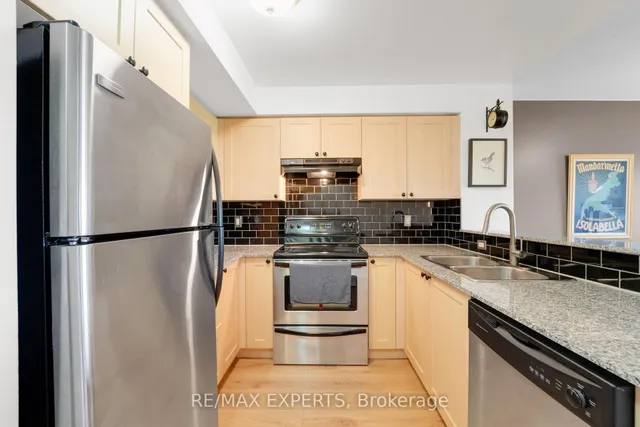 Additional property image - 1050 The Queensway N/A Unit 516