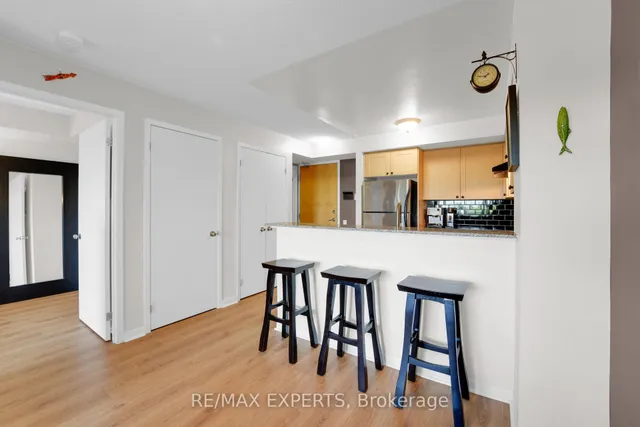 Additional property image - 1050 The Queensway N/A Unit 516