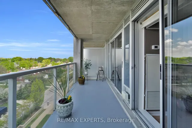 Additional property image - 1050 The Queensway N/A Unit 516