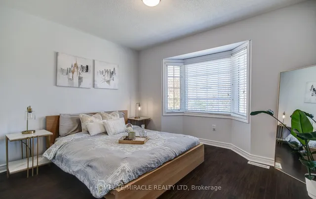 Additional property image - 248 Giddings Cres