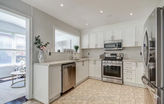 Additional property image - 248 Giddings Cres