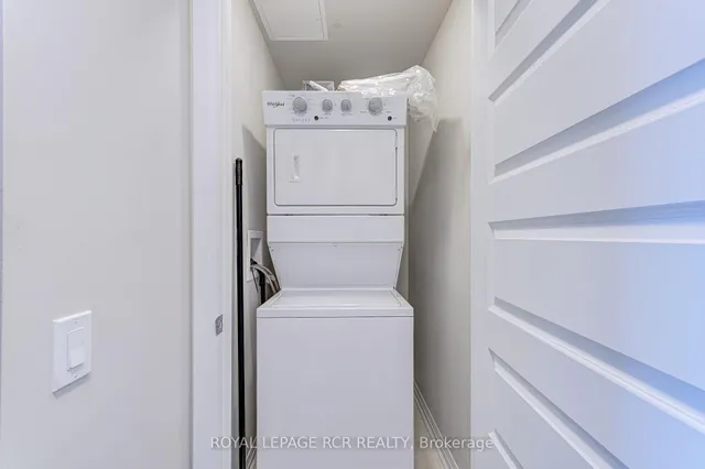 Additional property image - 95 Dundas St Unit 314