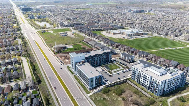 Additional property image - 95 Dundas St Unit 314