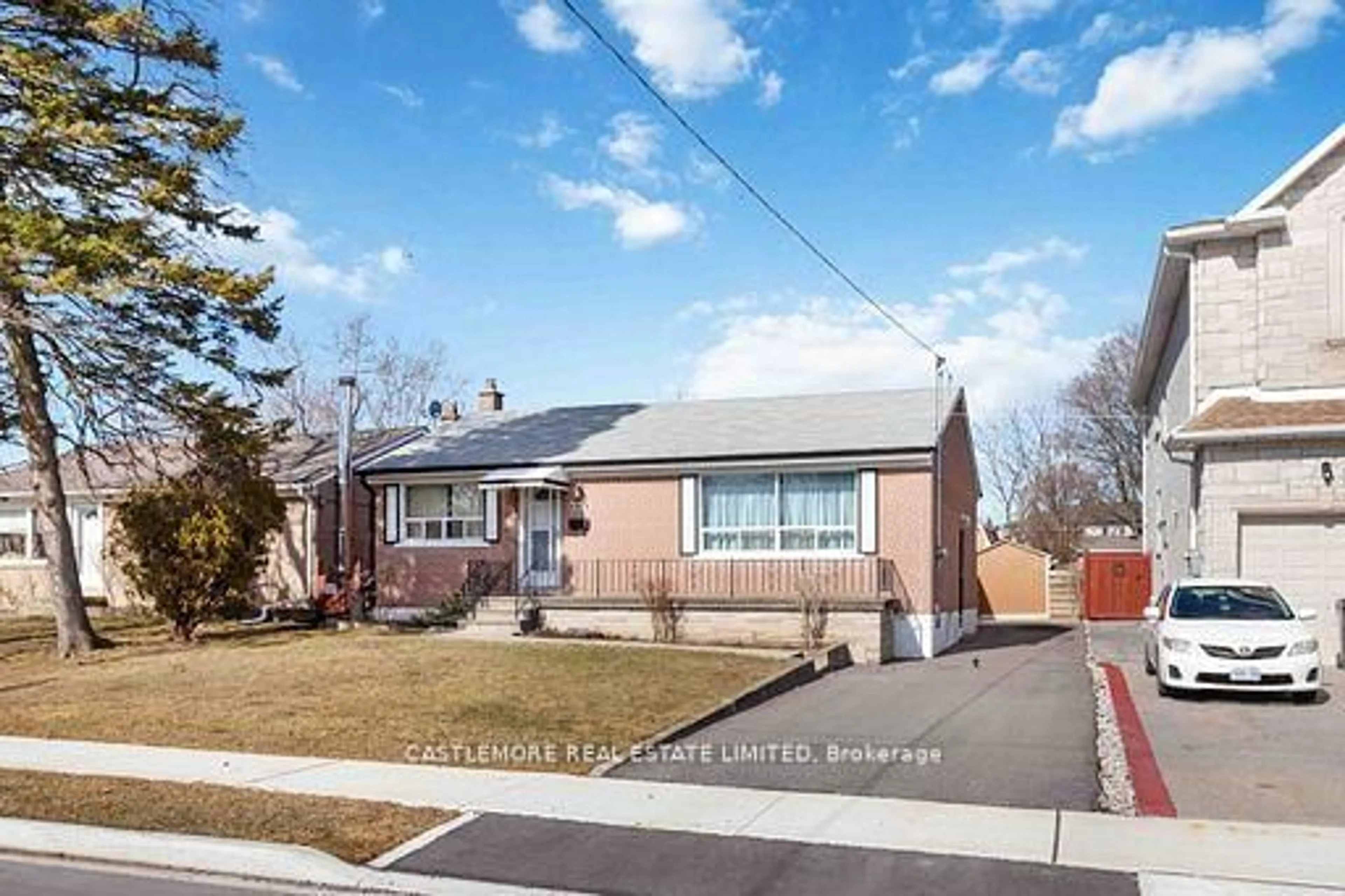 Home with brick exterior material, street for 6939 Justine Dr, Mississauga Ontario L4T 1M4