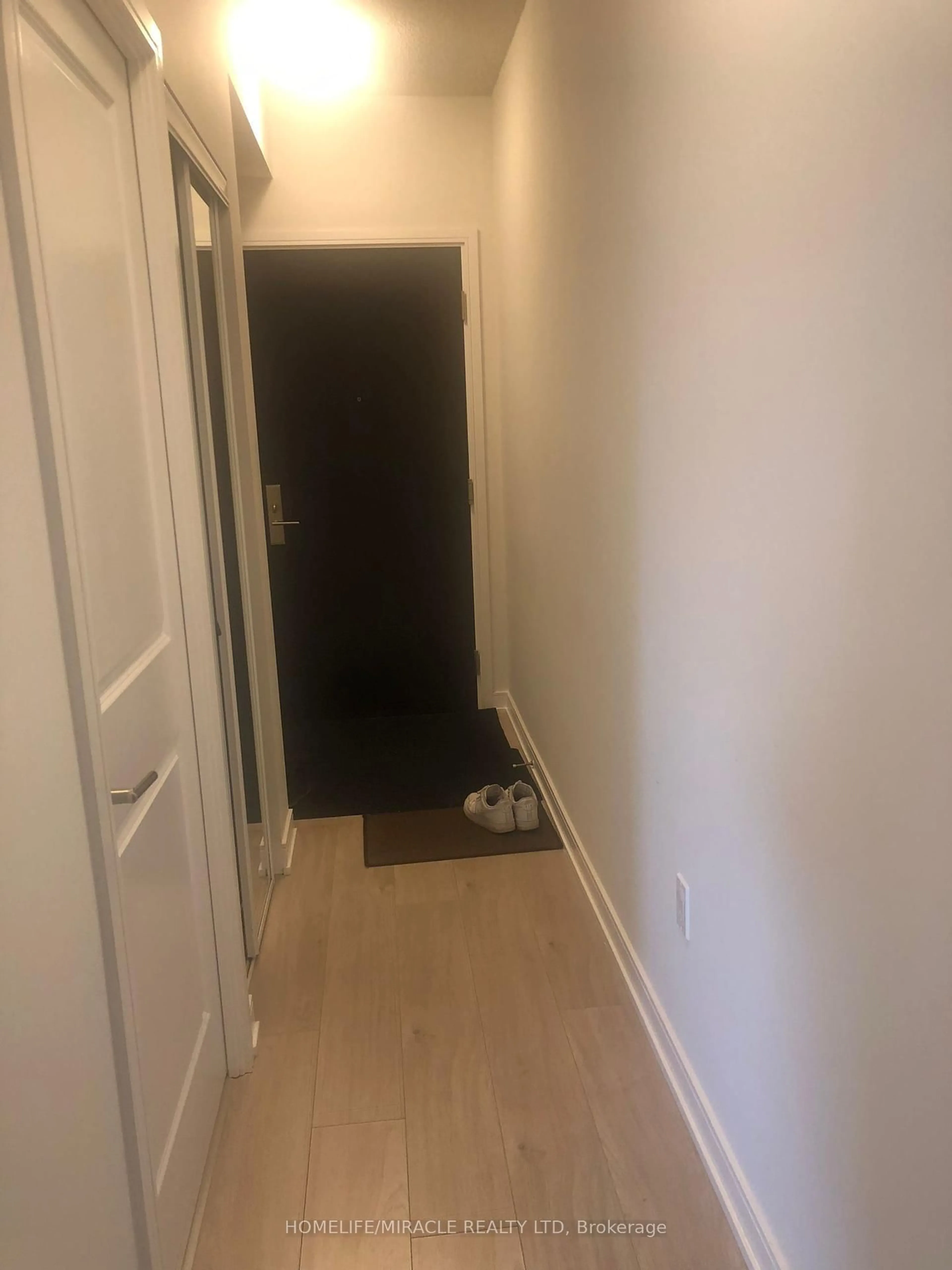 A pic of a room for 8 Nahani Way #1009, Mississauga Ontario L4Z 0C6