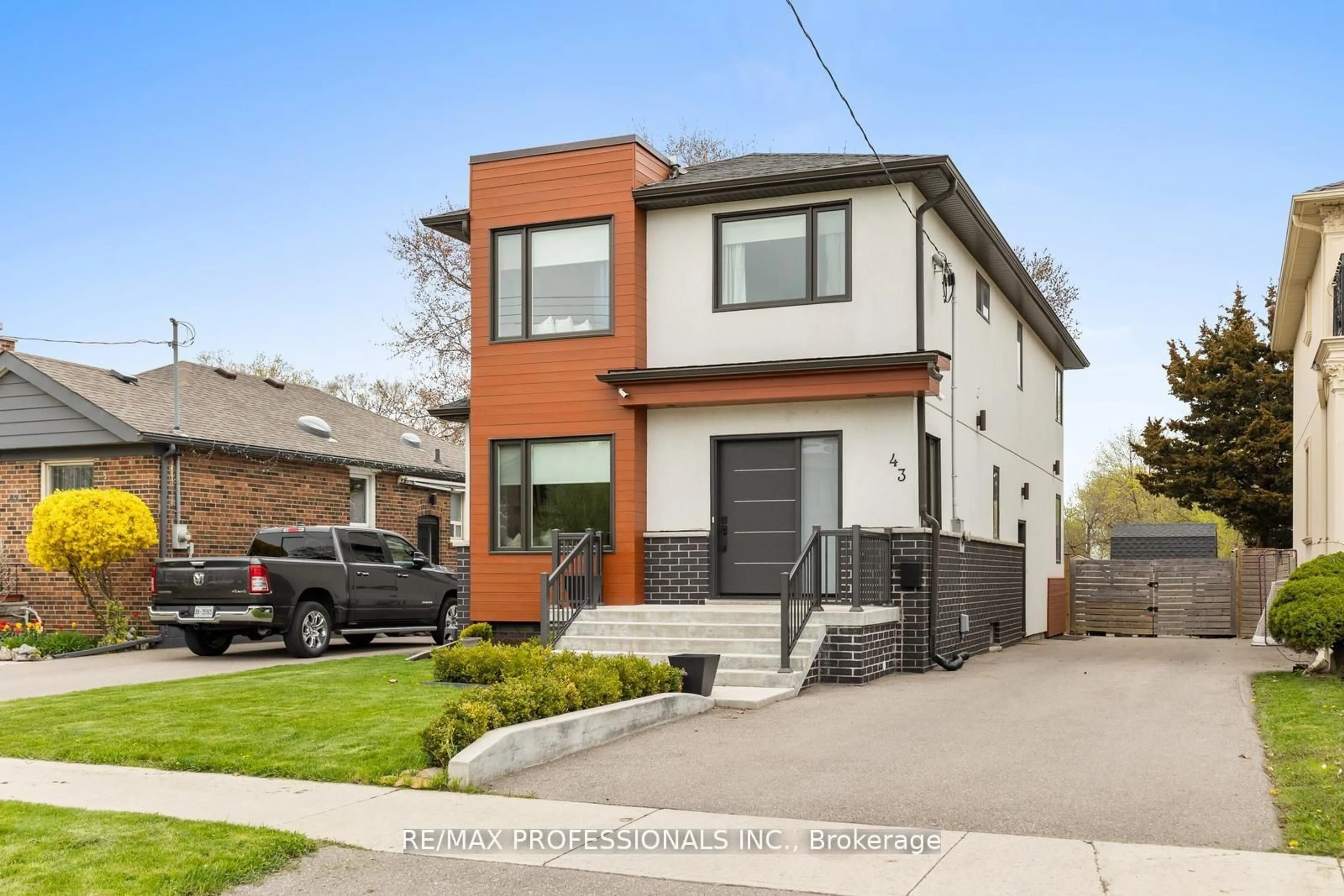 Home with brick exterior material, street for 43 Bellman Ave, Toronto Ontario M8W 4A5