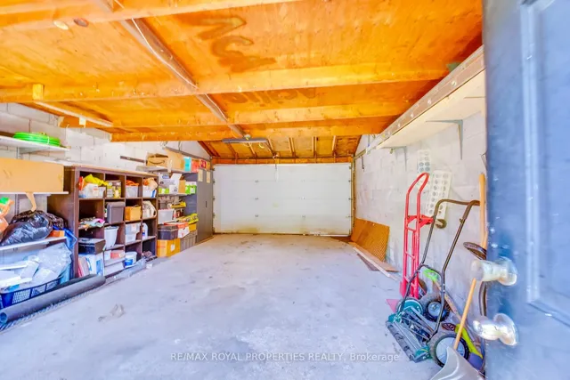 Additional property image - 131 Lansdowne Ave