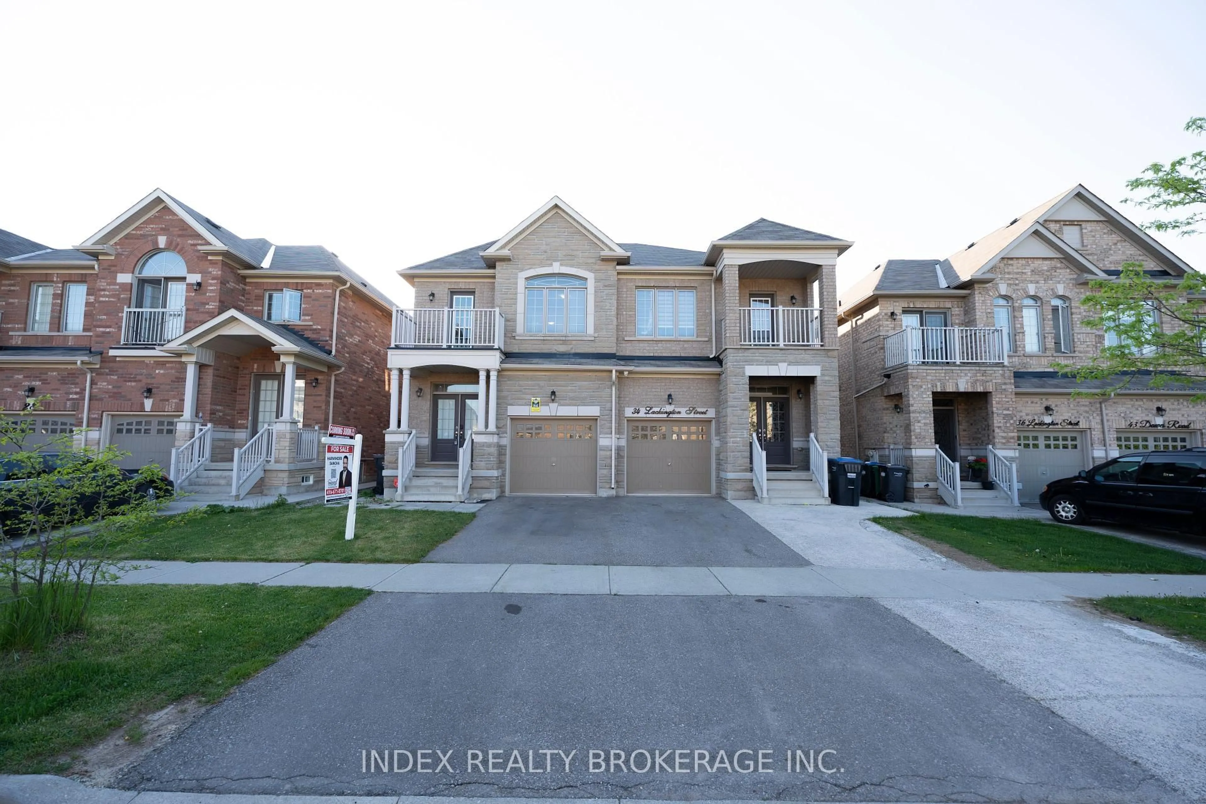 Home with brick exterior material, street for 32 Lackington St, Brampton Ontario L6X 5P1
