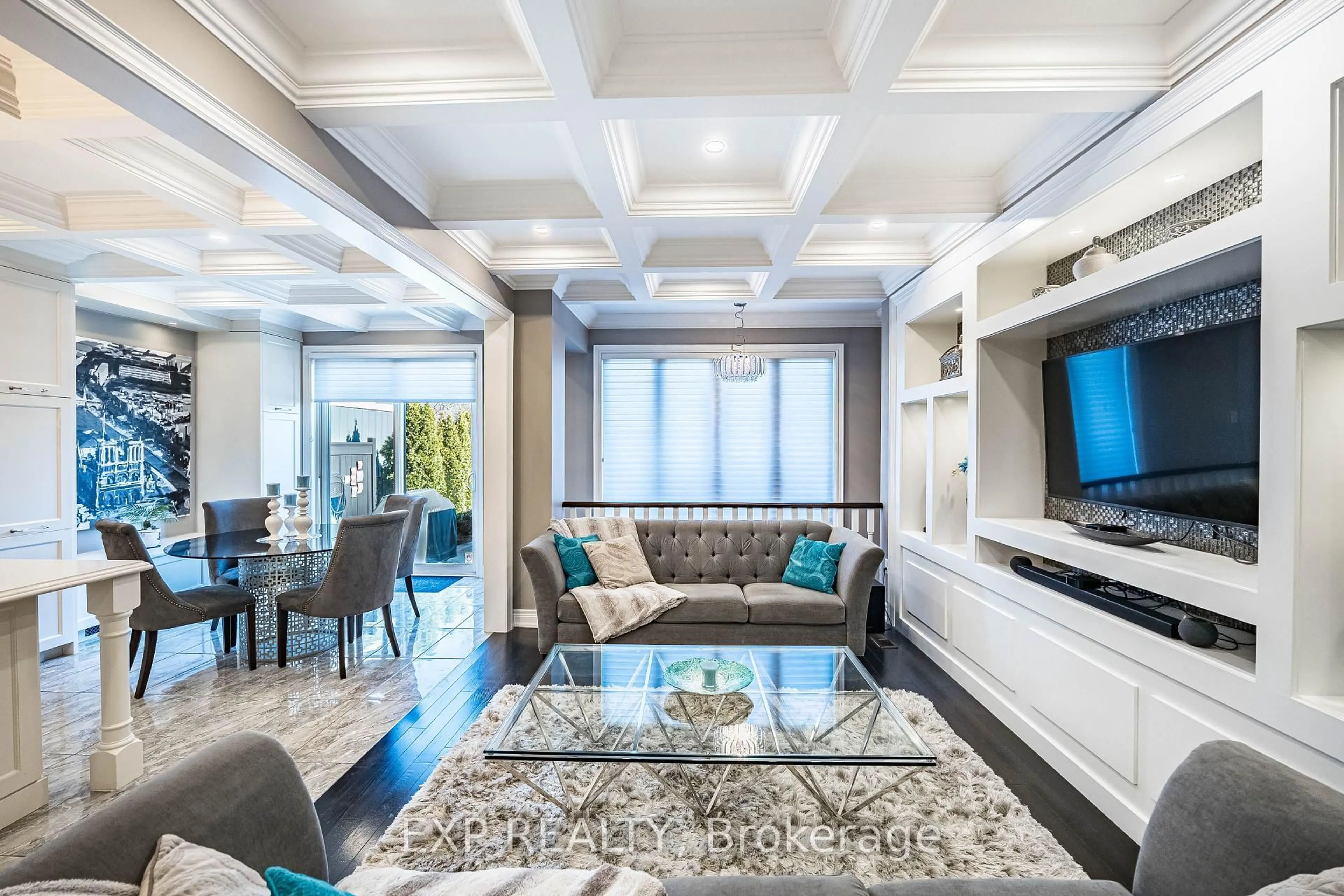 Living room with furniture, unknown for 2465 Village Common St, Oakville Ontario L6M 0S2