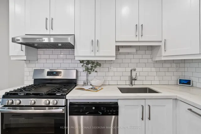 Additional property image - 242 Harvie Ave