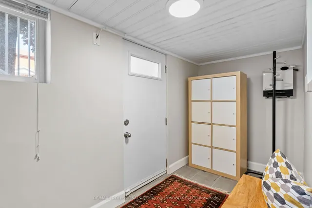 Additional property image - 242 Harvie Ave