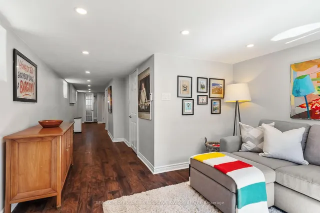 Additional property image - 242 Harvie Ave
