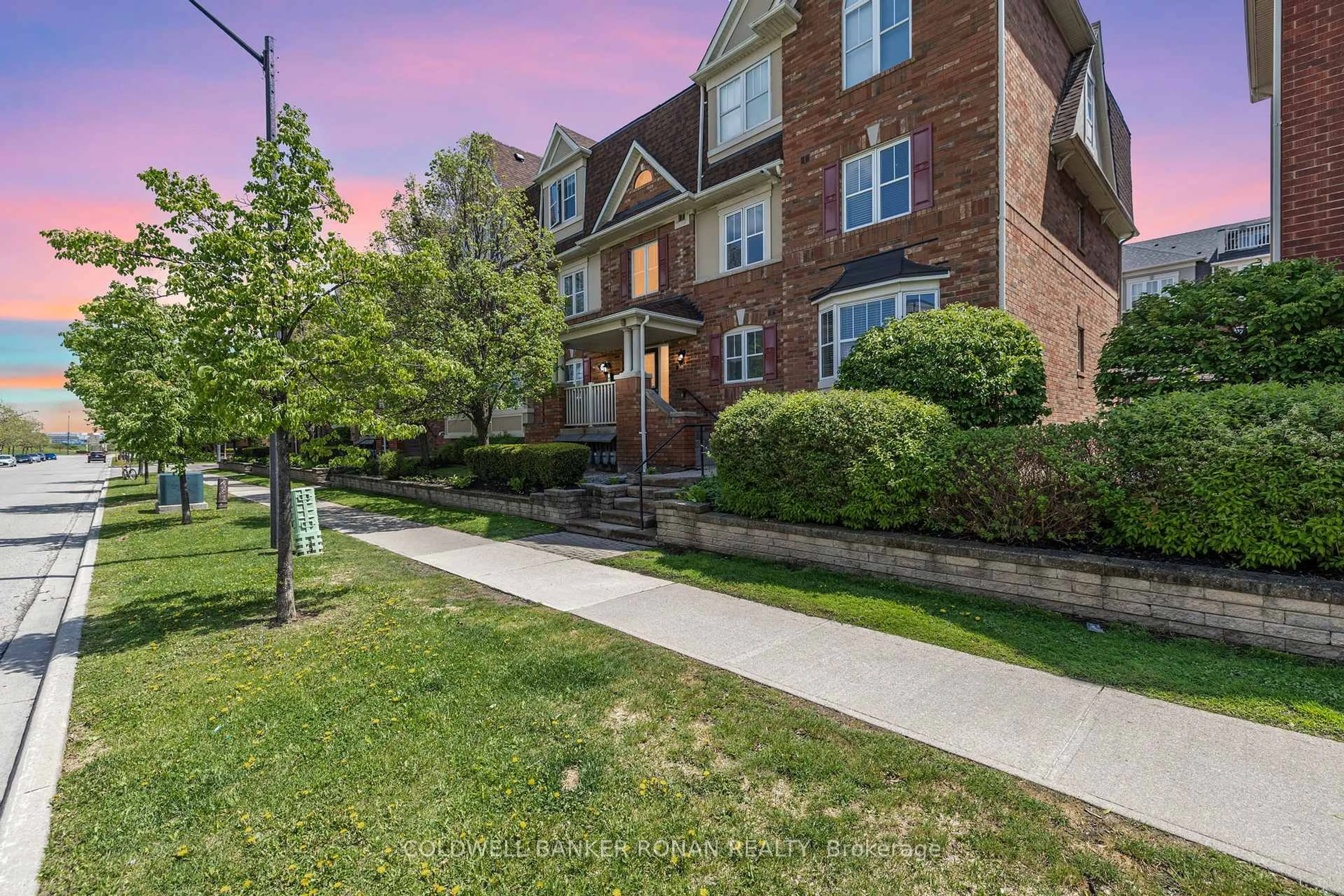 Unknown for 600 Shoreline Dr #6, Mississauga Ontario L5B 0A8