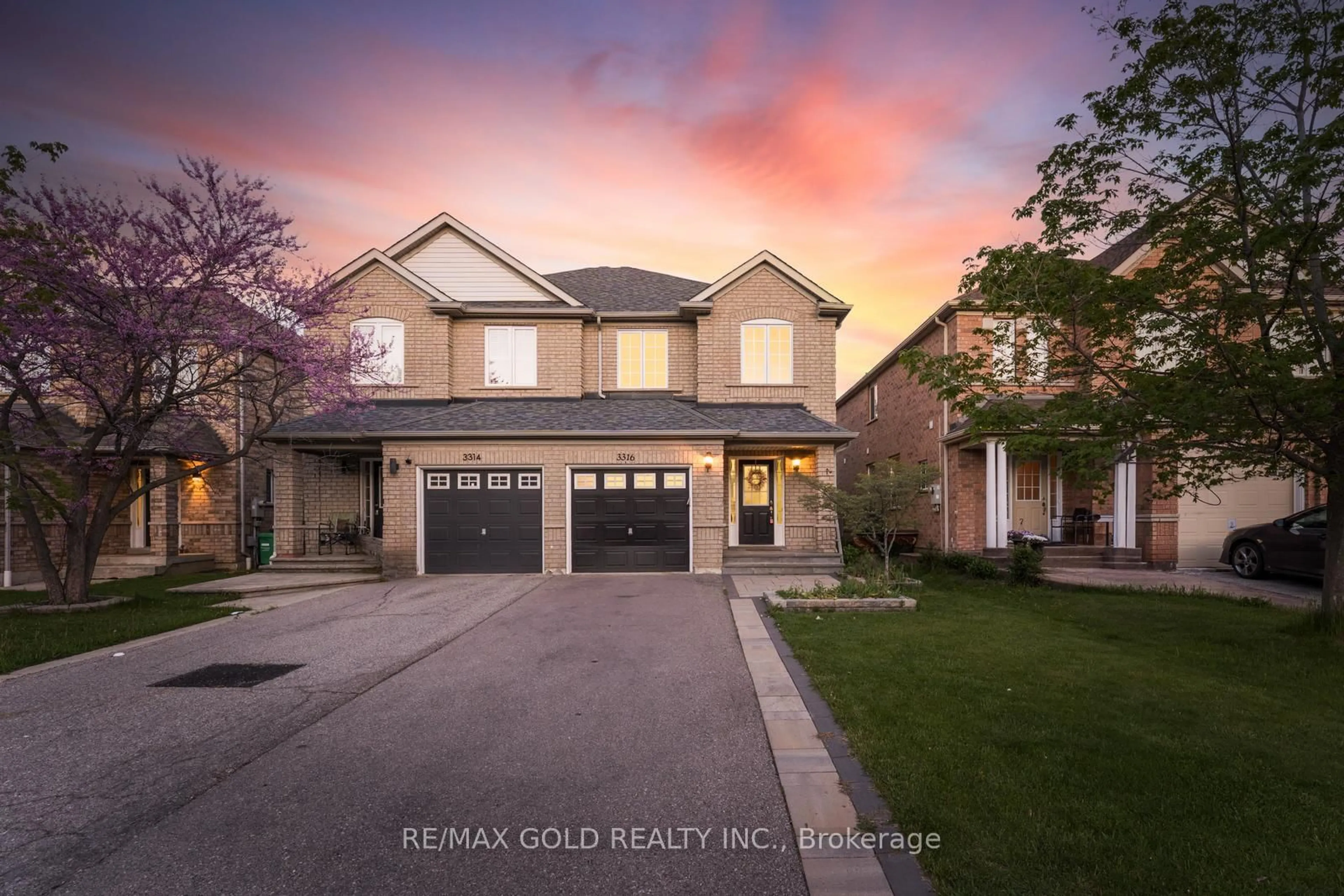 Home with brick exterior material, street for 3316 Southwick St, Mississauga Ontario L5M 7K9