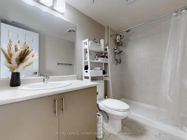Additional property image - 716 Main St Unit 505