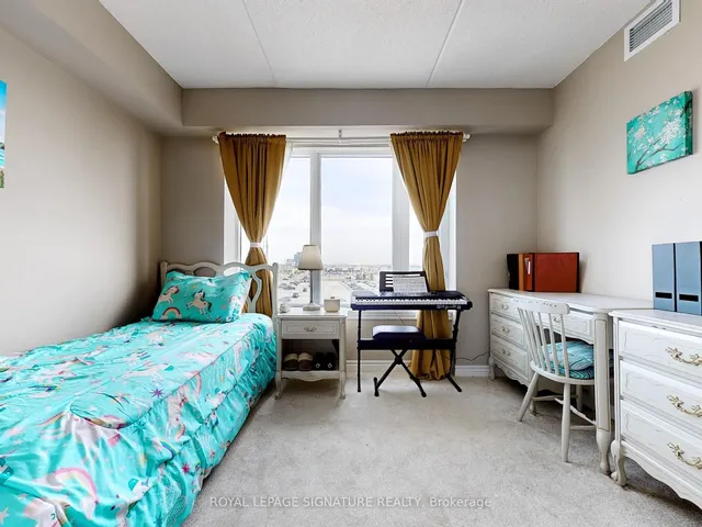 Additional property image - 716 Main St Unit 505