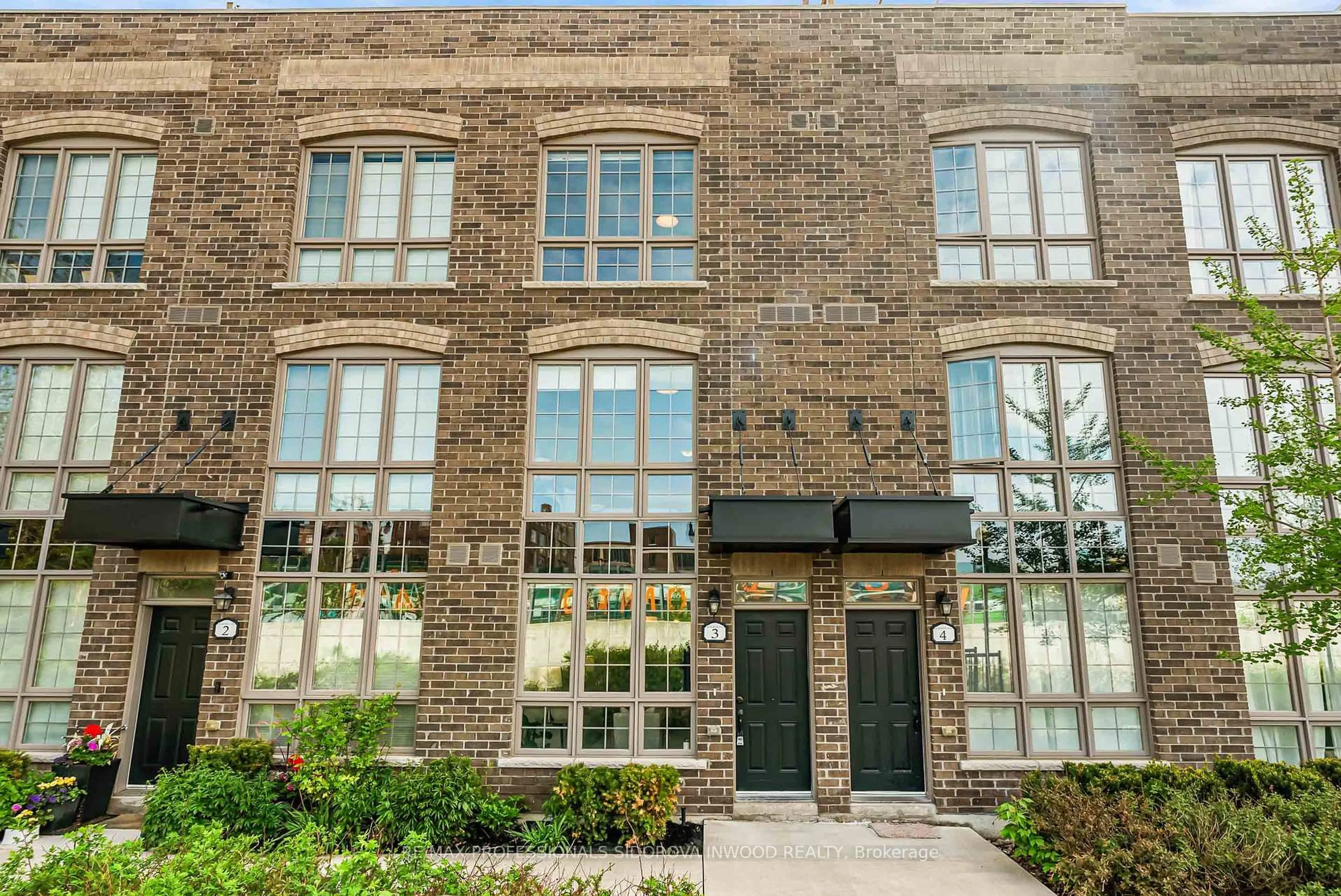 Home with brick exterior material, street for 26 Ernest Ave #3, Toronto Ontario M6P 0B8