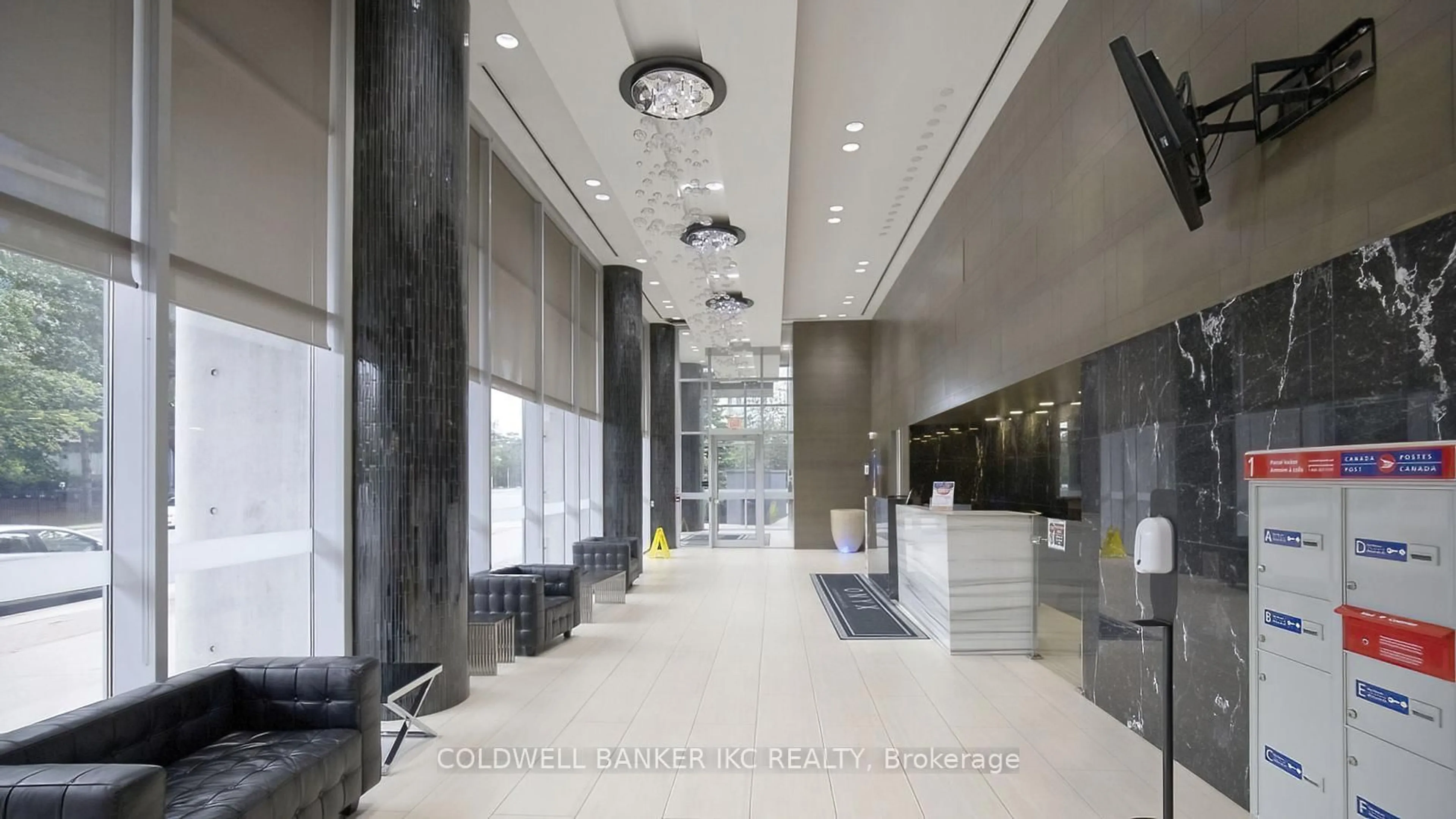 Lobby for 223 Webb Dr #2913, Mississauga Ontario L5B 0E8