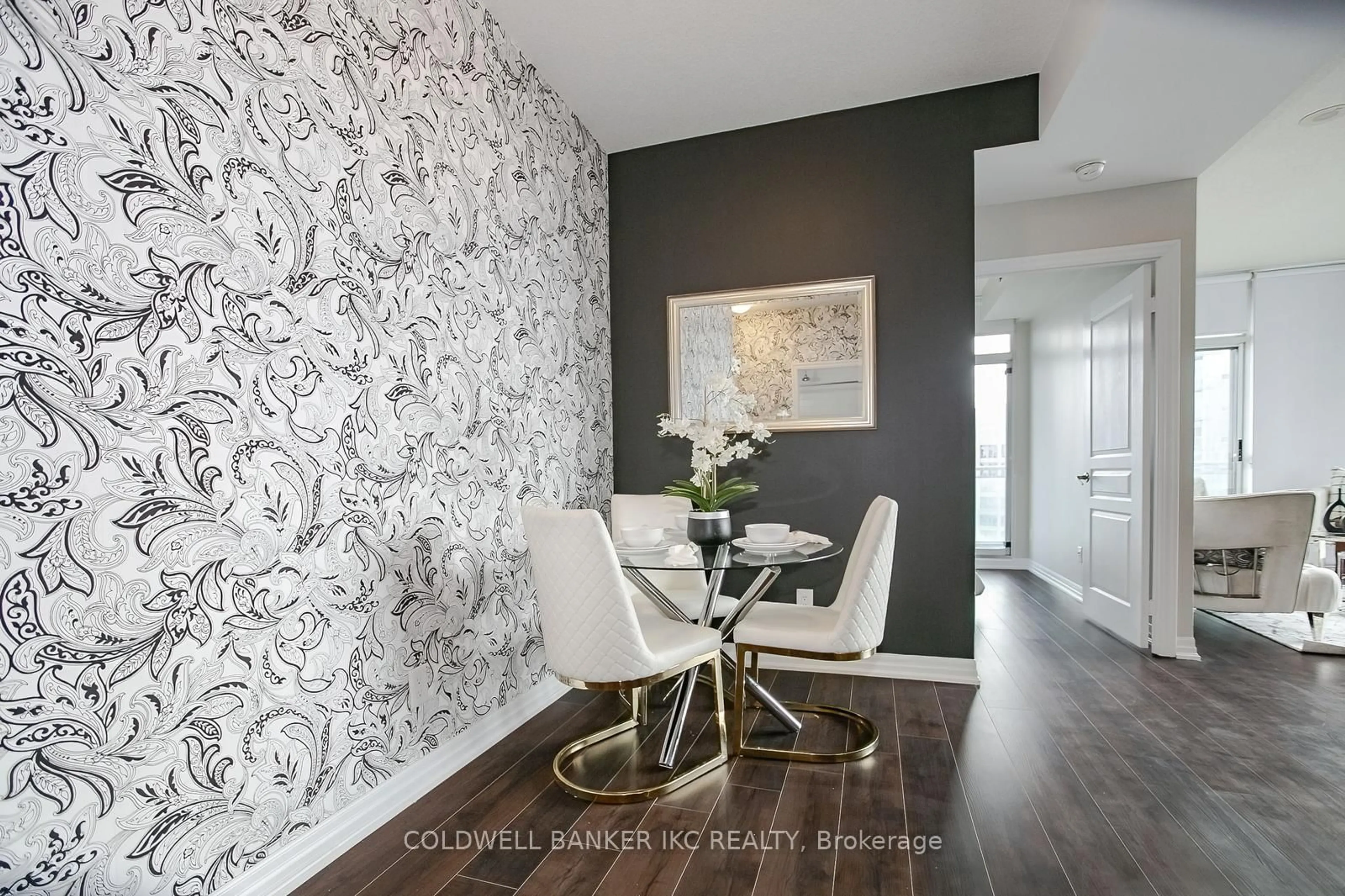 Dining room, unknown for 223 Webb Dr #2913, Mississauga Ontario L5B 0E8