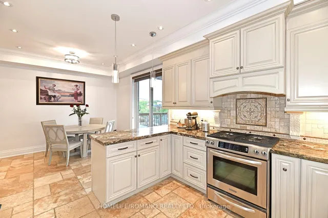 Additional property image - 566 Mcroberts Ave