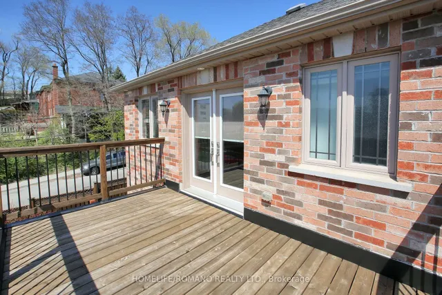 Additional property image - 566 Mcroberts Ave