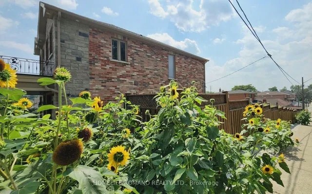Additional property image - 566 Mcroberts Ave