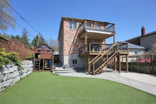 Additional property image - 566 Mcroberts Ave