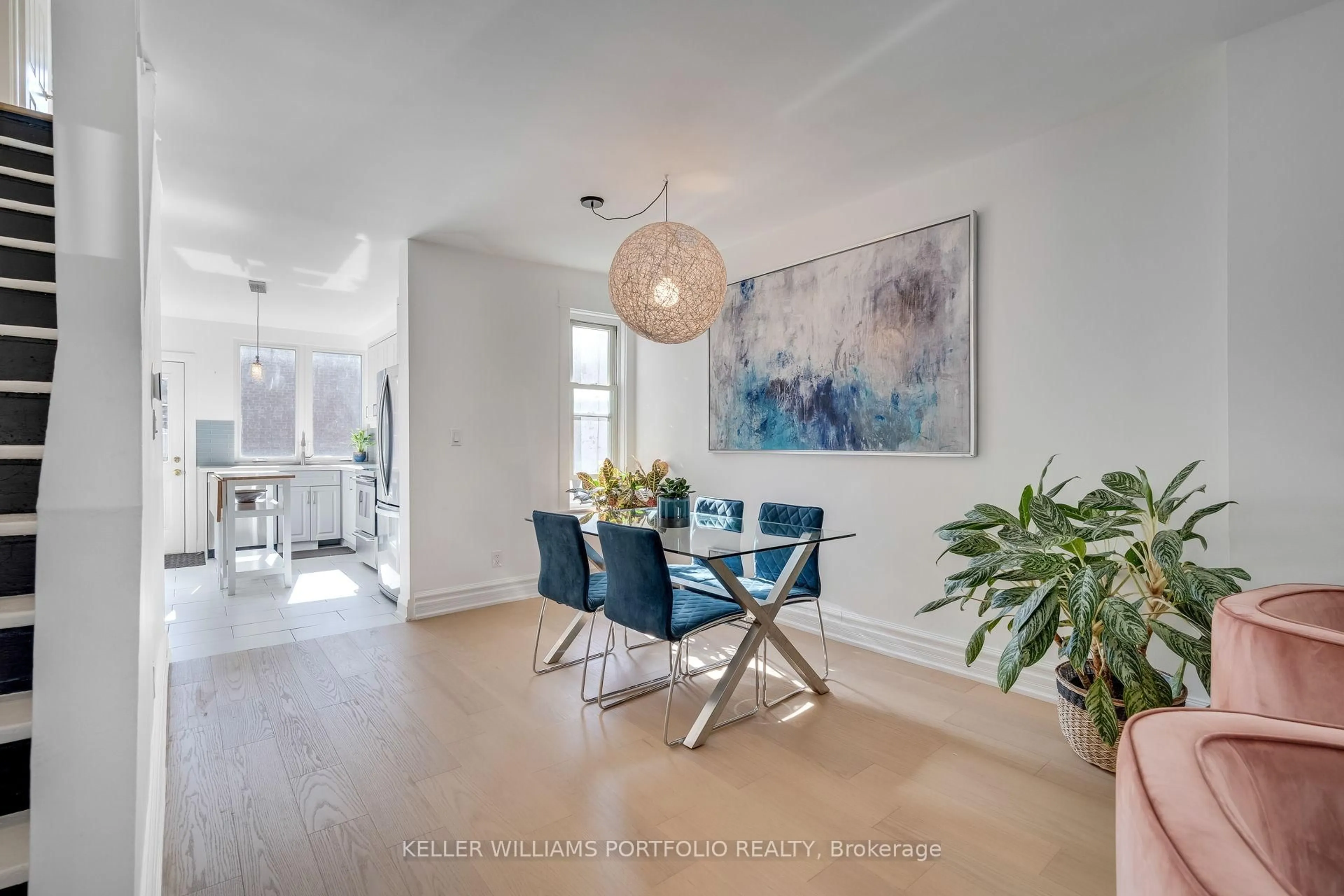 Dining room, unknown for 166 Gilmour Ave, Toronto Ontario M6P 3B3