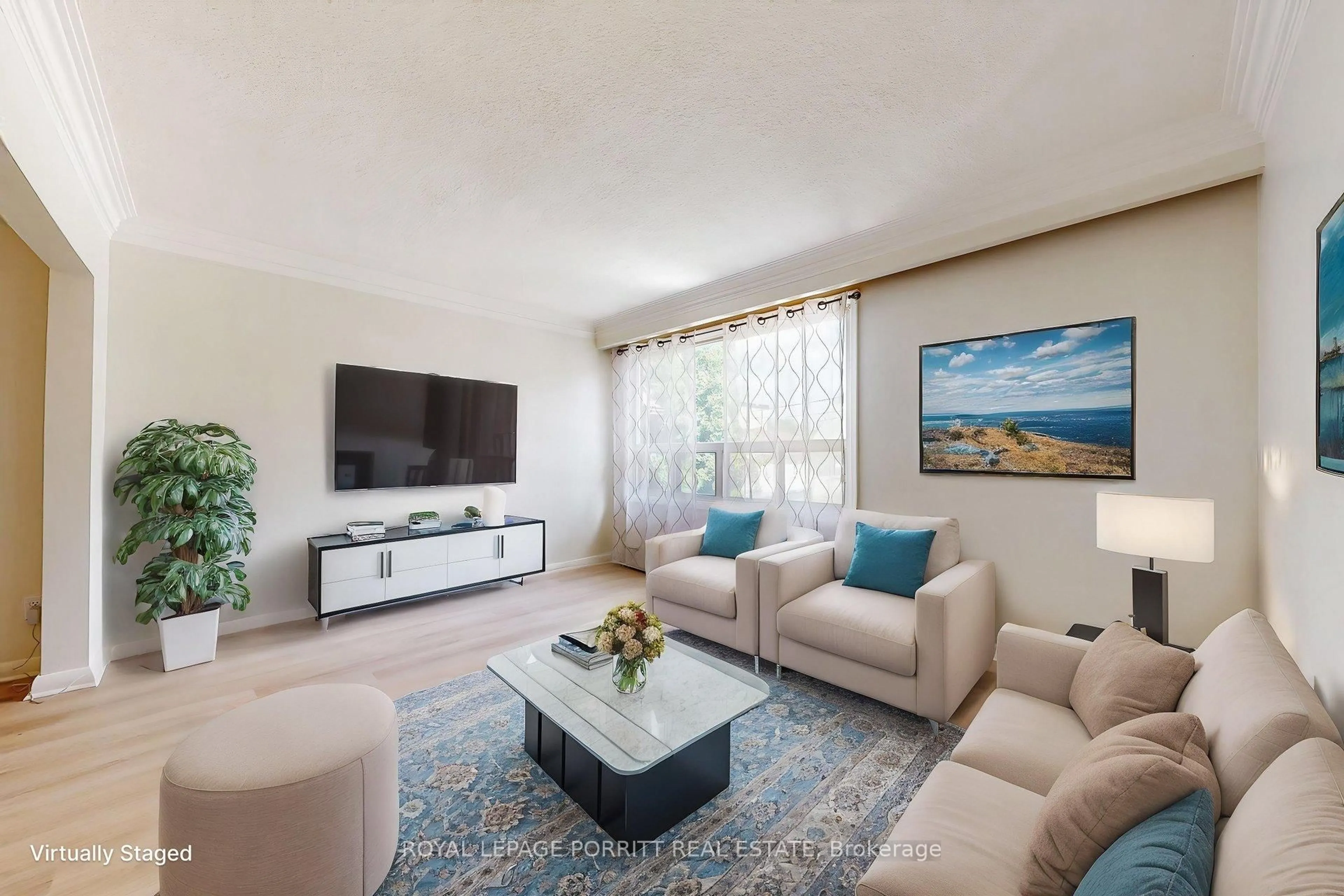Living room with furniture, unknown for 126A Sixteenth St, Toronto Ontario M8V 3K1
