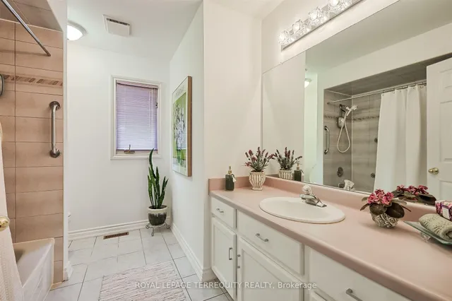 Additional property image - 11 Blaketon Rd