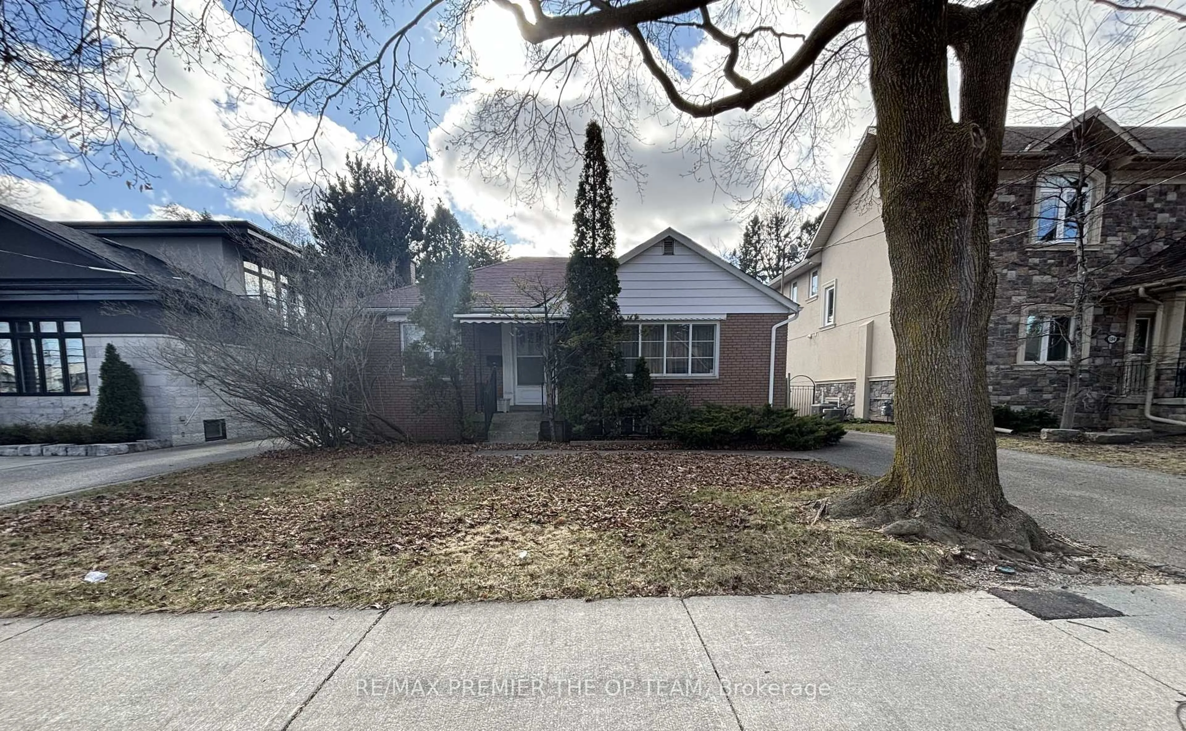 Unknown for 148 Martin Grove Rd, Toronto Ontario M9B 4K9