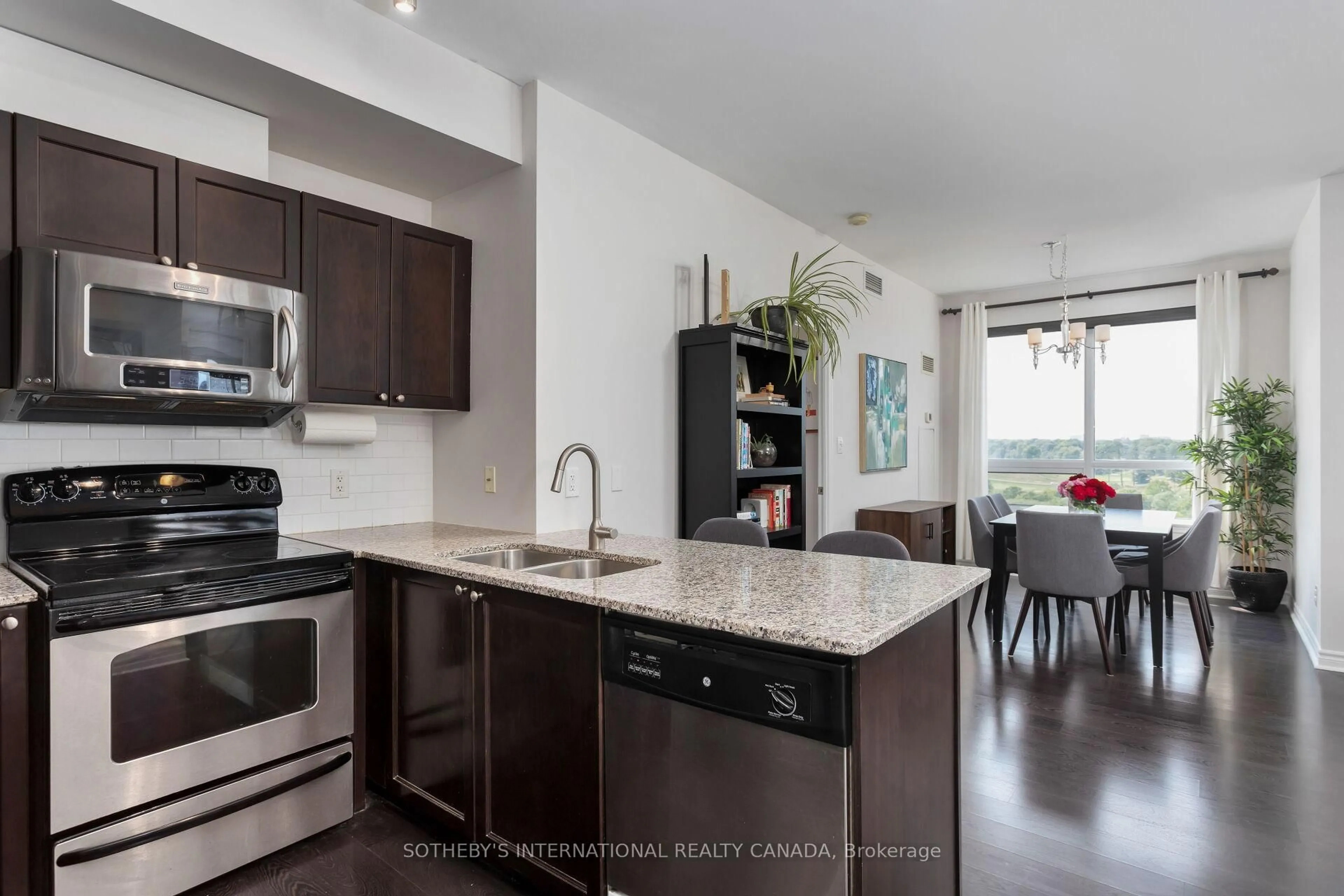 Open concept kitchen, unknown for 3865 Lake Shore Blvd #1208, Toronto Ontario M8W 0A2