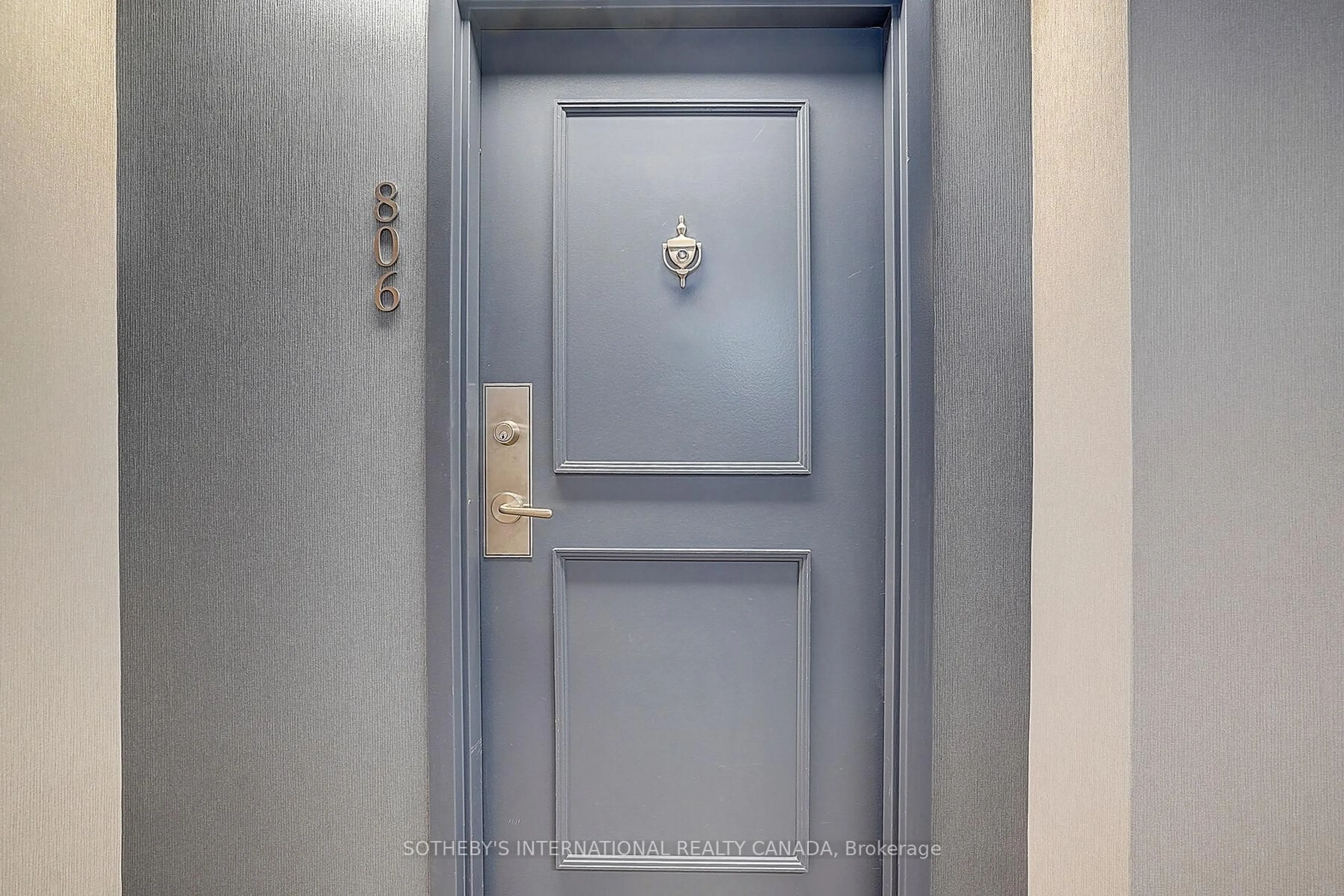 Unknown for 1240 Marlborough Crt #704, Oakville Ontario L6H 3K7