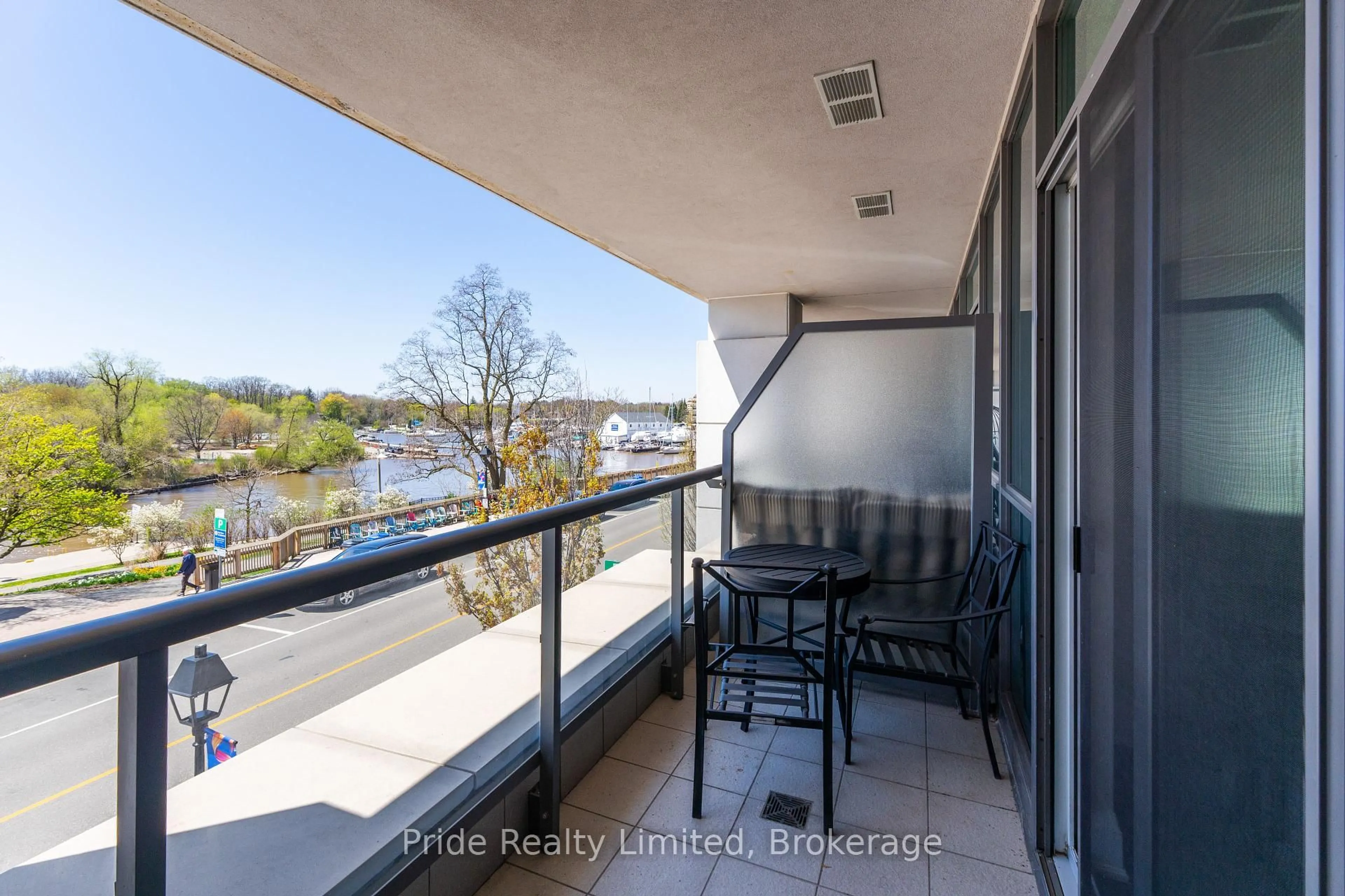 Balcony in the apartment, water/lake/river/ocean view for 11 Bronte Rd #210, Oakville Ontario L6L 0E1